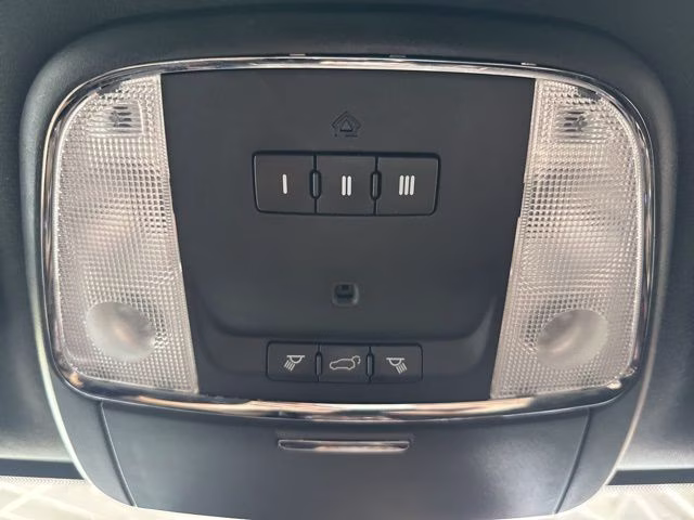 2014 Granite Crystal Metallic Clearcoat Jeep Grand Cherokee Limited 4X4 SUV