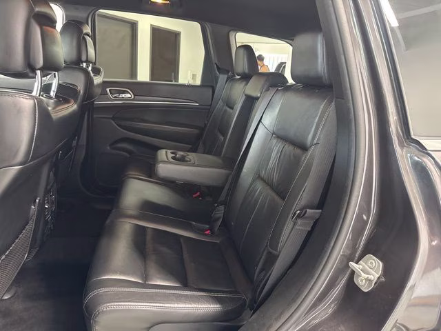 2014 Granite Crystal Metallic Clearcoat Jeep Grand Cherokee Limited 4X4 SUV