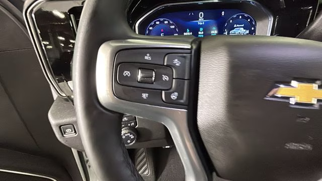 2025 Summit White Chevrolet Silverado 1500 LT 4X4 Truck