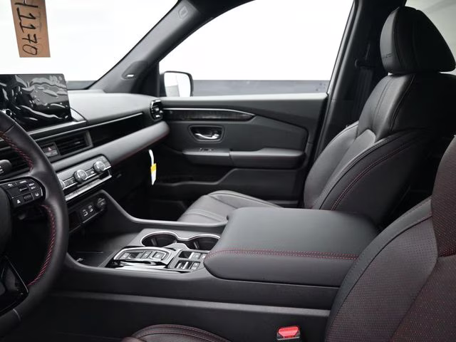2025 Modern Steel Metallic Honda Pilot Black Edition AWD SUV