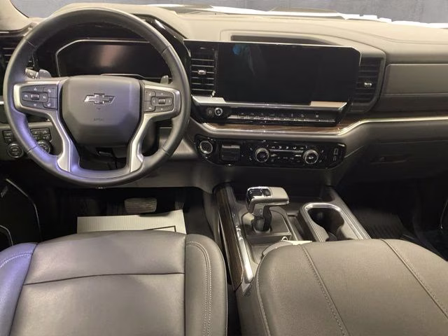 2024 Sterling Gray Metallic Chevrolet Silverado 1500 LT Trail Boss 4X4 Truck