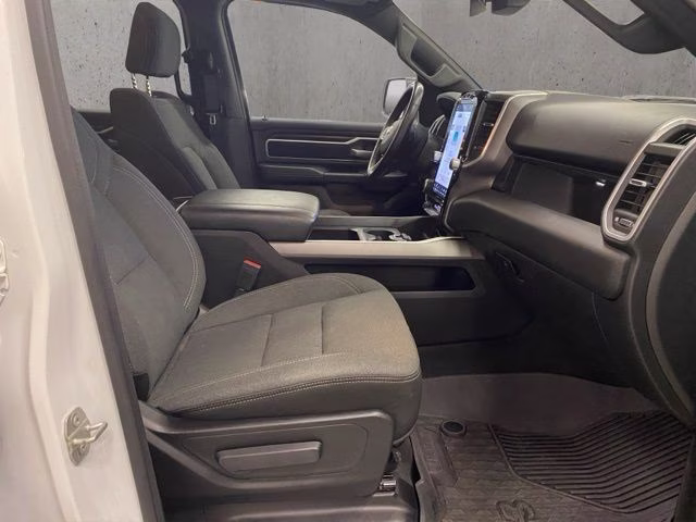 2023 Bright White Clearcoat Ram 1500 Big Horn 4X4 Truck