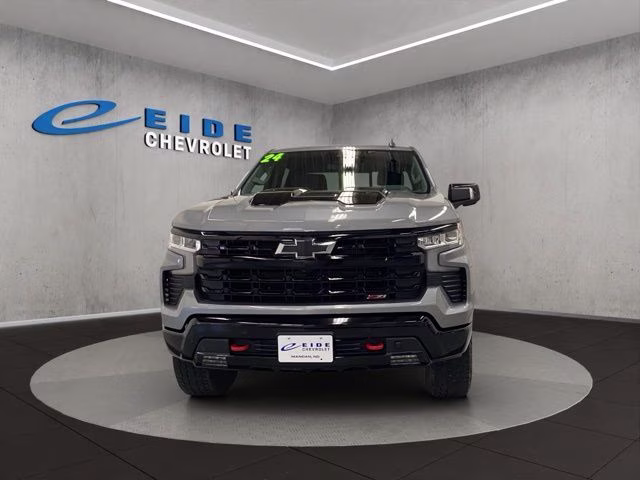 2024 Sterling Gray Metallic Chevrolet Silverado 1500 LT Trail Boss 4X4 Truck