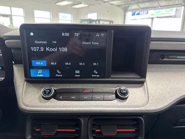 2022 Cyber Orange Tricoat Metallic Ford Maverick Lariat AWD Truck
