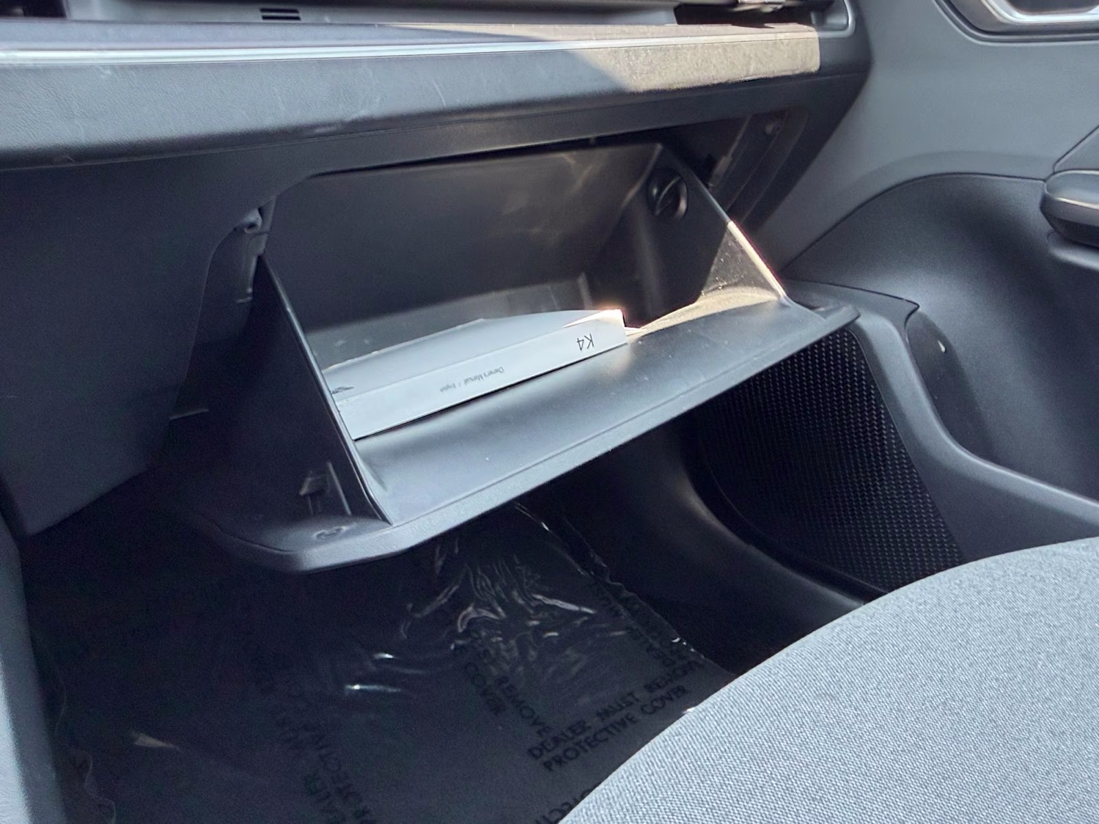 2025 Steel Gray Kia K4 LXS FWD Sedan