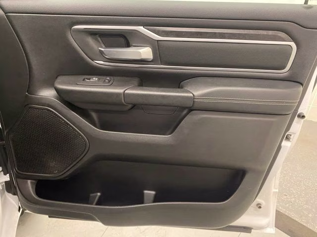 2023 Bright White Clearcoat Ram 1500 Big Horn 4X4 Truck
