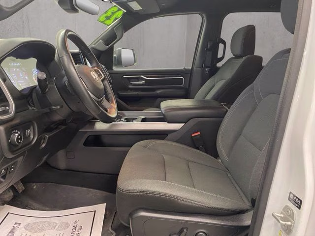 2023 Bright White Clearcoat Ram 1500 Big Horn 4X4 Truck