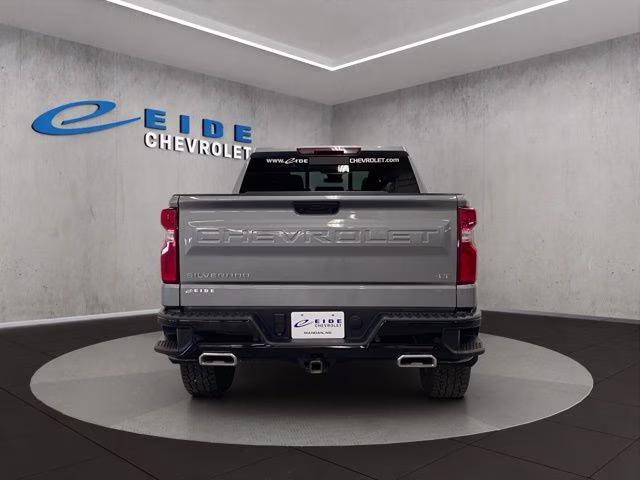 2024 Sterling Gray Metallic Chevrolet Silverado 1500 LT Trail Boss 4X4 Truck