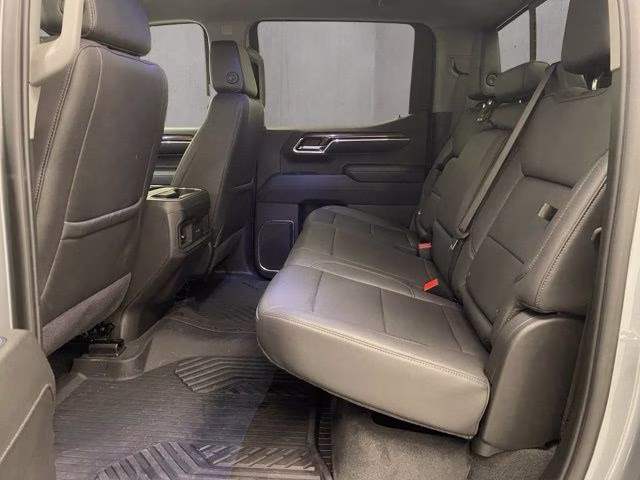 2024 Sterling Gray Metallic Chevrolet Silverado 1500 LT Trail Boss 4X4 Truck