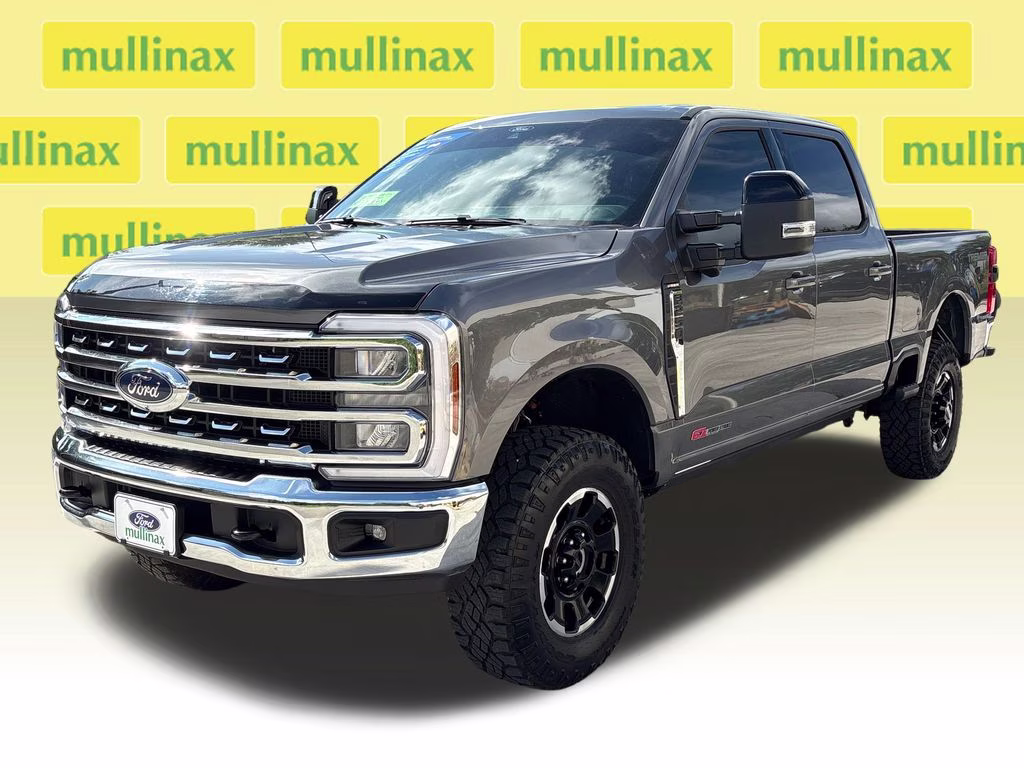 2025 Gray Metallic Ford Super Duty F-250 SRW Lariat 4X4 Truck