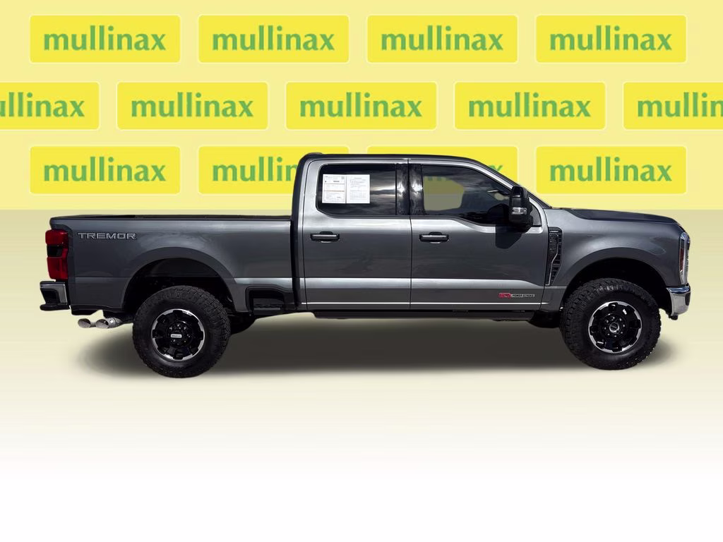 2025 Gray Metallic Ford Super Duty F-250 SRW Lariat 4X4 Truck