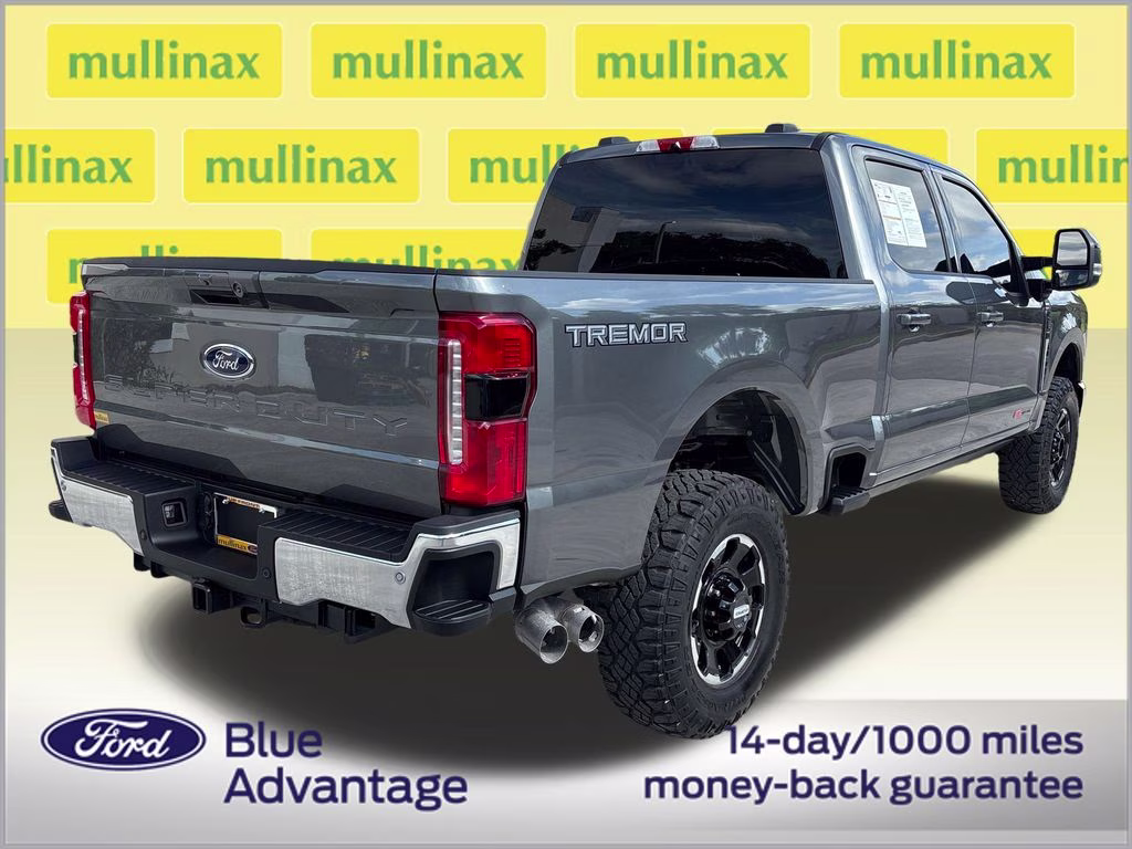 2025 Gray Metallic Ford Super Duty F-250 SRW Lariat 4X4 Truck