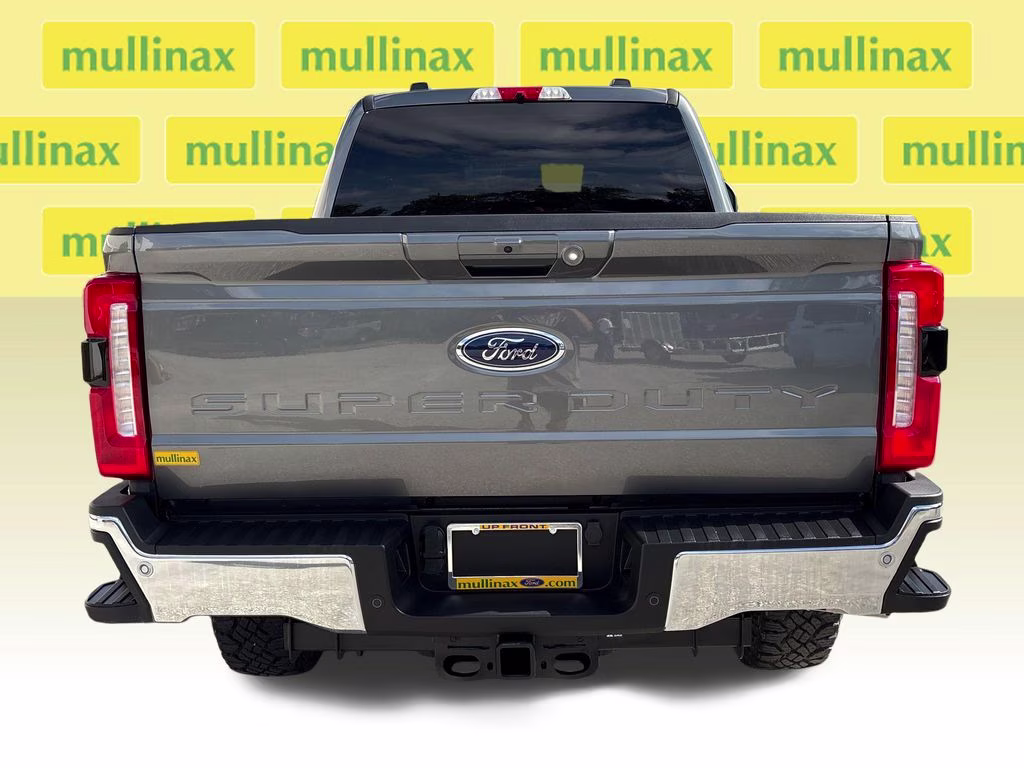 2025 Gray Metallic Ford Super Duty F-250 SRW Lariat 4X4 Truck