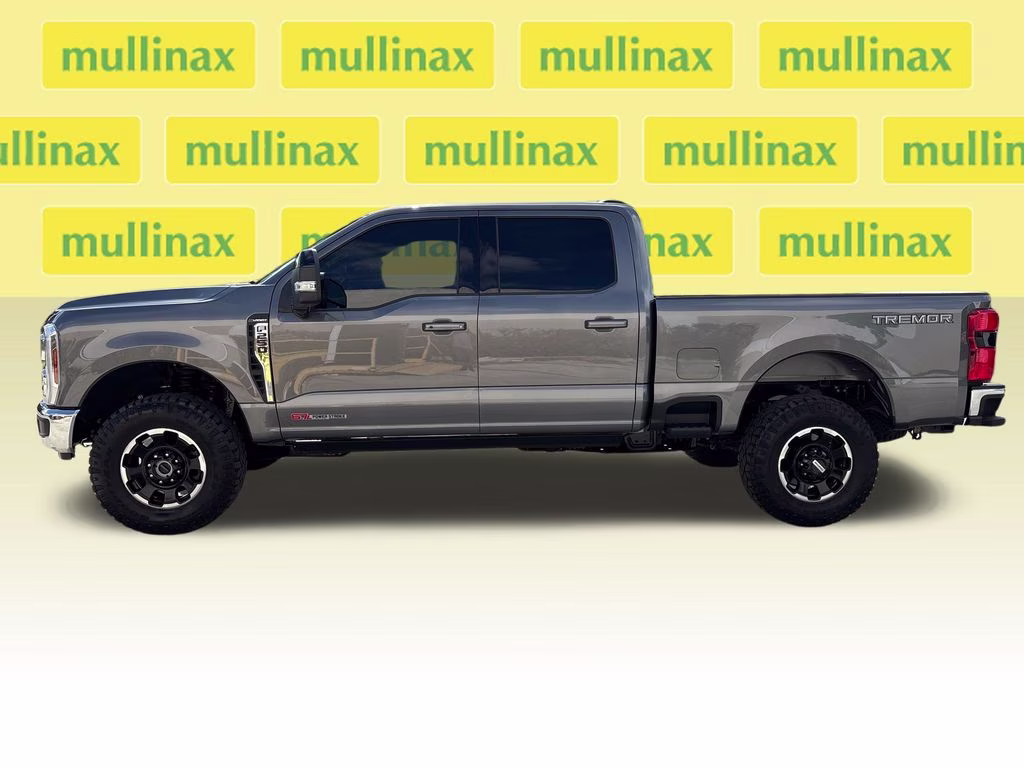 2025 Gray Metallic Ford Super Duty F-250 SRW Lariat 4X4 Truck