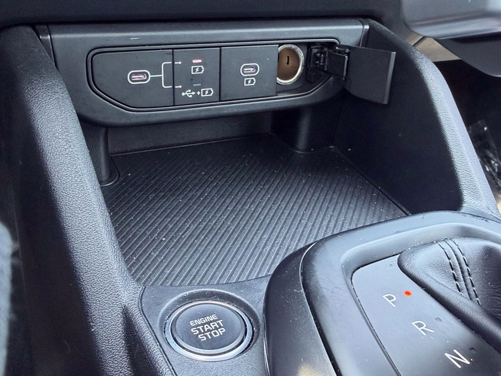 2025 Steel Gray Kia K4 LXS FWD Sedan