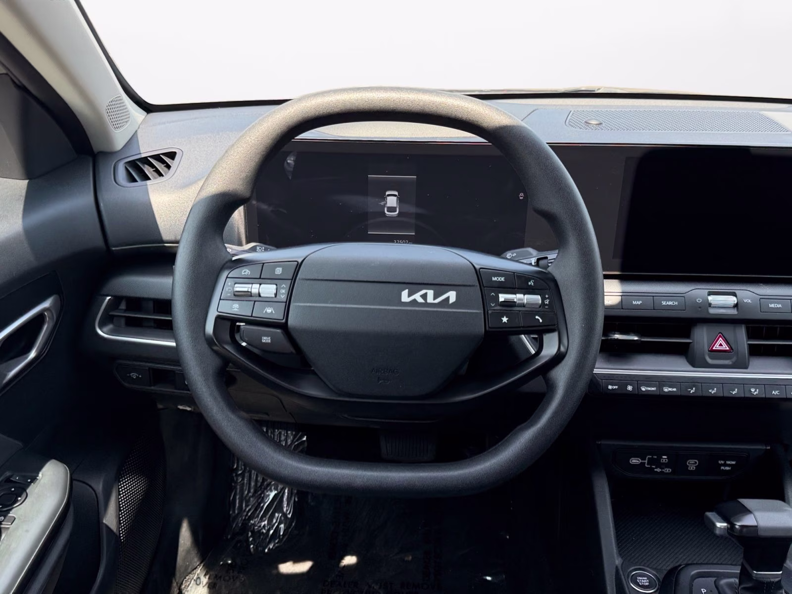 2025 Steel Gray Kia K4 LXS FWD Sedan