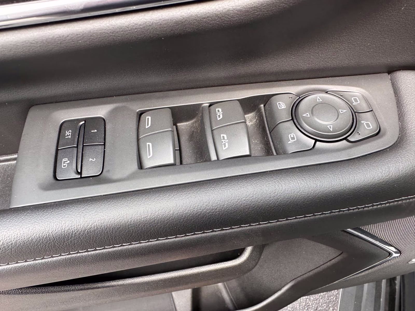 2023 Sterling Gray Metallic Chevrolet Tahoe 4WD 4dr LT 4X4 SUV