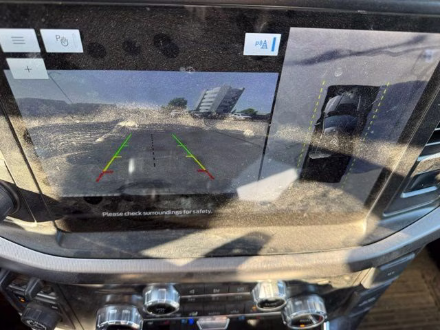 2022 Iconic Silver Metallic Ford F-150 Raptor 4X4 Truck