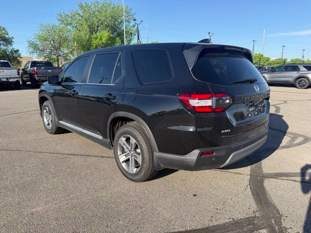 2025 Crystal Black Pearl Honda Pilot EX-L AWD SUV