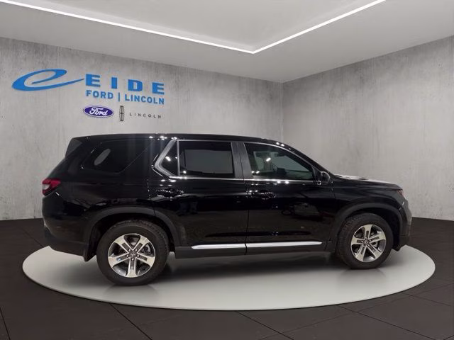 2025 Crystal Black Pearl Honda Pilot EX-L AWD SUV