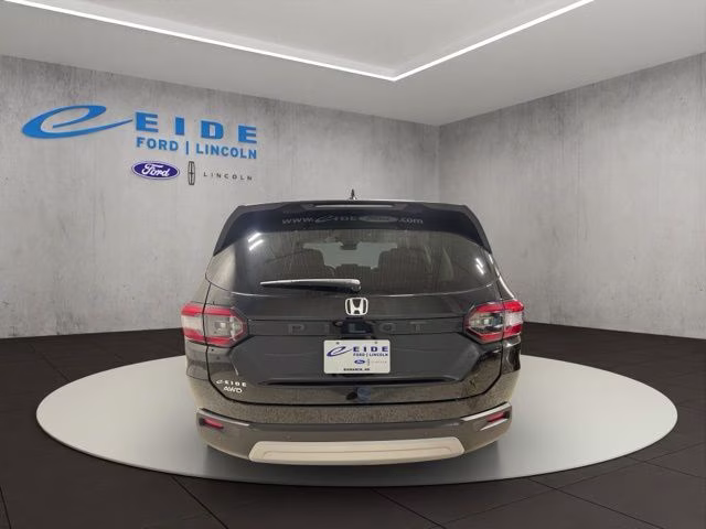 2025 Crystal Black Pearl Honda Pilot EX-L AWD SUV