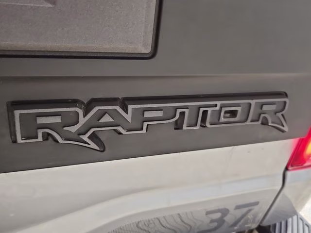 2022 Iconic Silver Metallic Ford F-150 Raptor 4X4 Truck