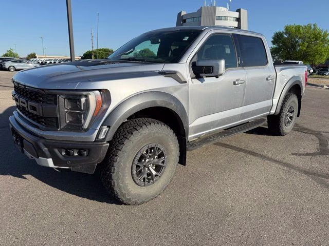 2022 Iconic Silver Metallic Ford F-150 Raptor 4X4 Truck