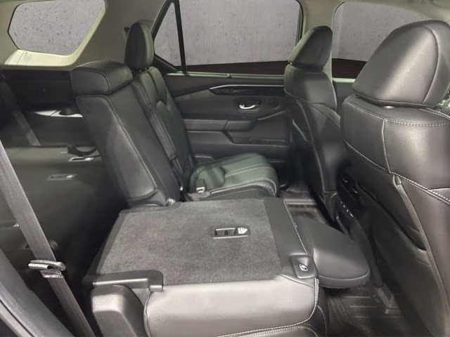 2025 Crystal Black Pearl Honda Pilot EX-L AWD SUV