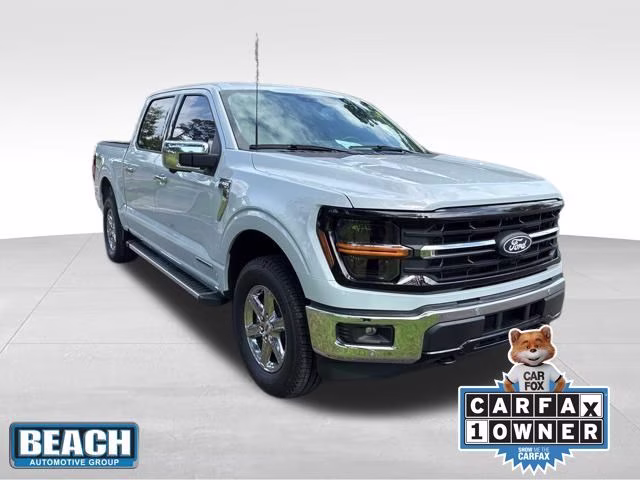 2025 White Metallic Ford F-150 XLT 4X4 Truck