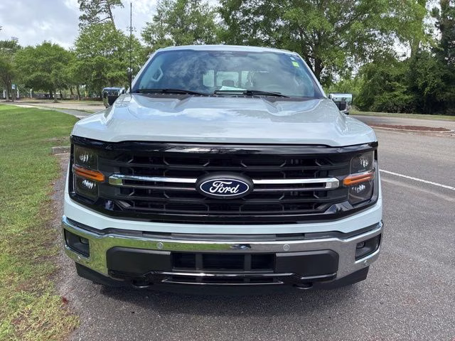 2025 White Metallic Ford F-150 XLT 4X4 Truck