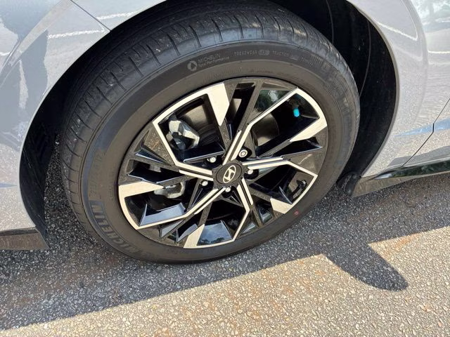 2024 Transmission Blue Hyundai Sonata SEL FWD Sedan