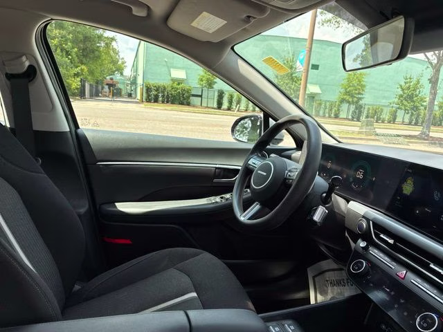 2024 Transmission Blue Hyundai Sonata SEL FWD Sedan