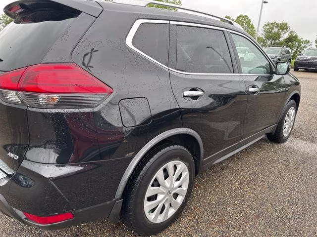 2017 Black Nissan Rogue S AWD SUV