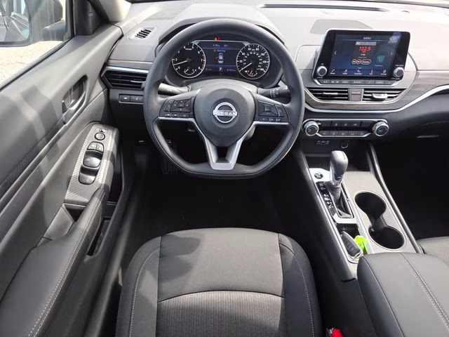 2026 Gun Metallic Nissan Altima 2.5 SV FWD Sedan