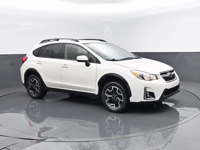 2016 Crystal White Pearl Subaru Crosstrek 2.0i Premium AWD SUV
