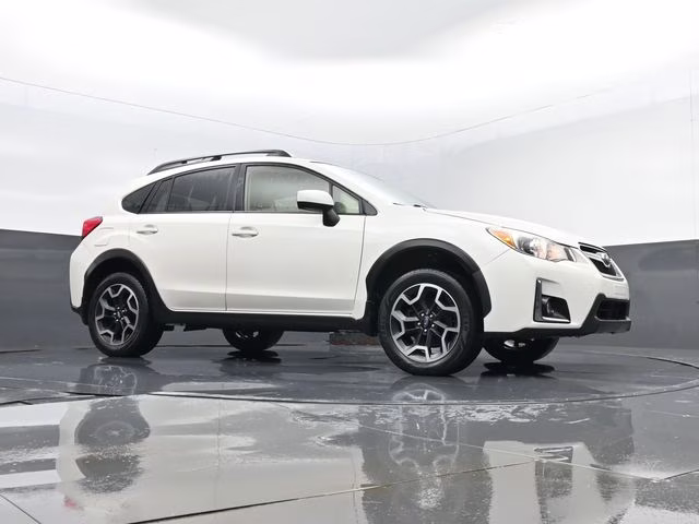 2016 Crystal White Pearl Subaru Crosstrek 2.0i Premium AWD SUV