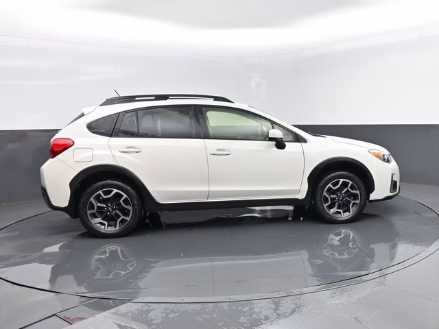 2016 Crystal White Pearl Subaru Crosstrek 2.0i Premium AWD SUV