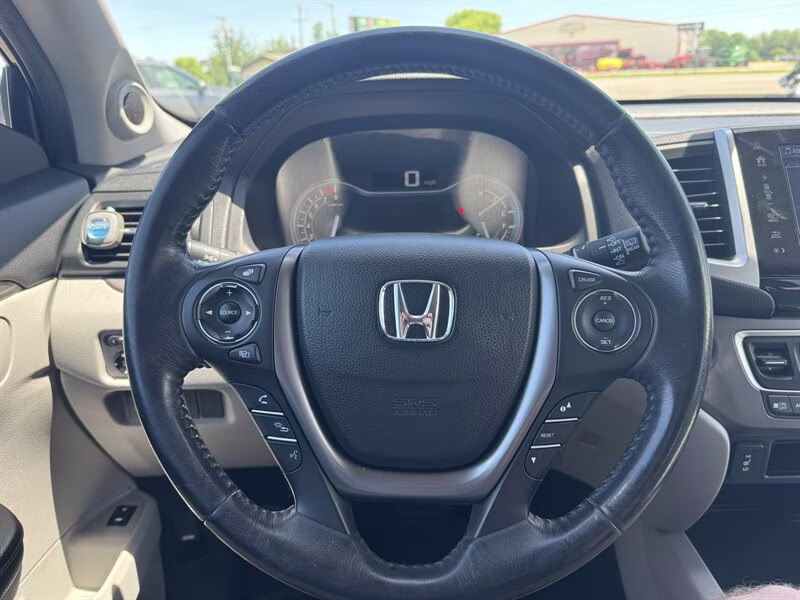2018 Modern Steel Metallic Honda Pilot EX-L AWD SUV