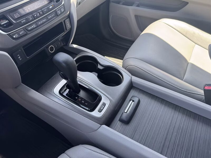 2018 Modern Steel Metallic Honda Pilot EX-L AWD SUV