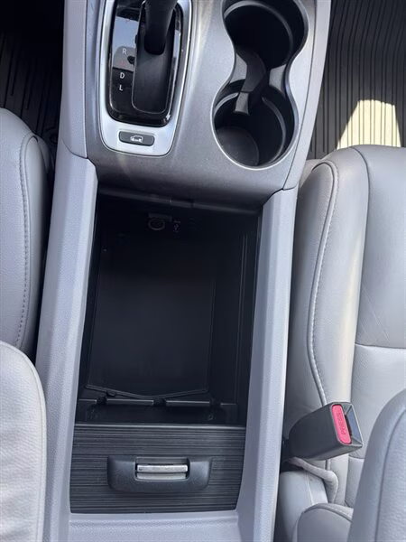2018 Modern Steel Metallic Honda Pilot EX-L AWD SUV