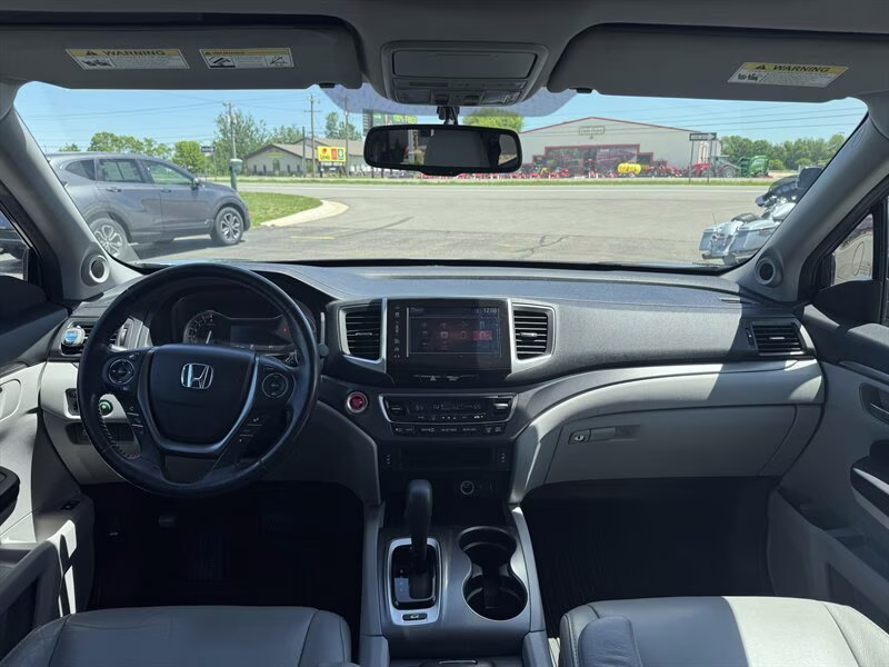 2018 Modern Steel Metallic Honda Pilot EX-L AWD SUV
