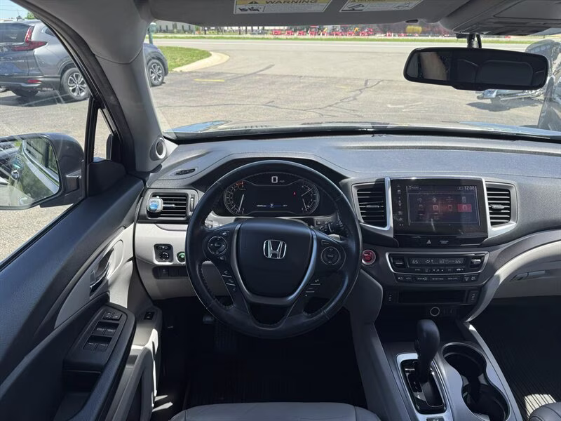 2018 Modern Steel Metallic Honda Pilot EX-L AWD SUV