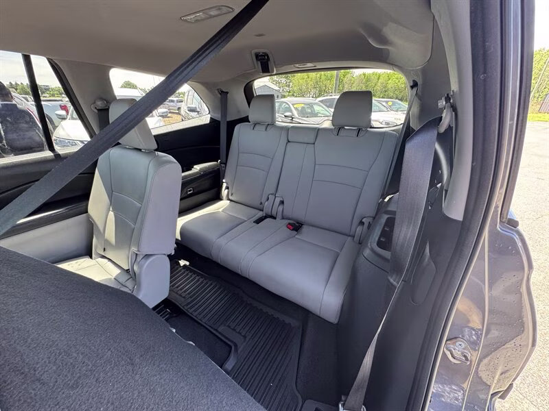 2018 Modern Steel Metallic Honda Pilot EX-L AWD SUV