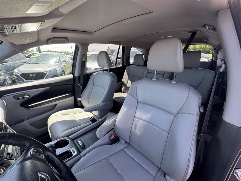 2018 Modern Steel Metallic Honda Pilot EX-L AWD SUV