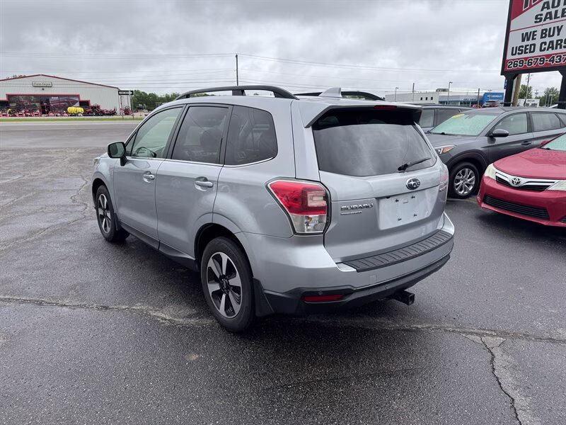 2018 Ice Silver Metallic Subaru Forester 2.5i Limited AWD Crossover