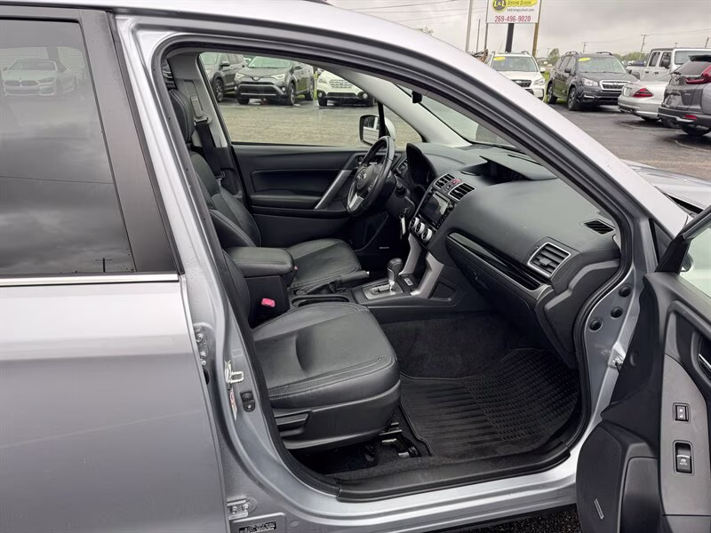 2018 Ice Silver Metallic Subaru Forester 2.5i Limited AWD Crossover