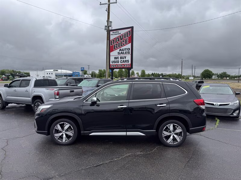2019 Subaru Forester Touring's photo