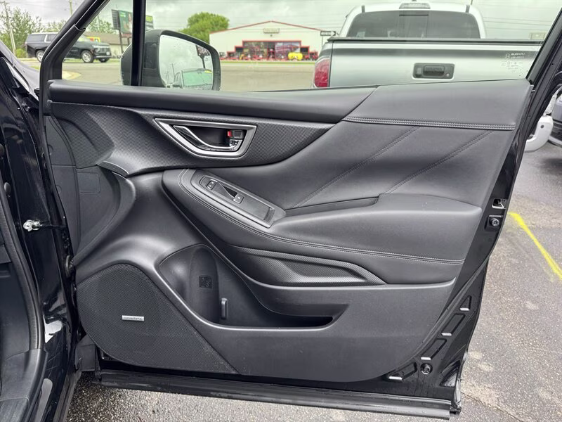 2019 Crystal Black Silica Subaru Forester Touring AWD Crossover