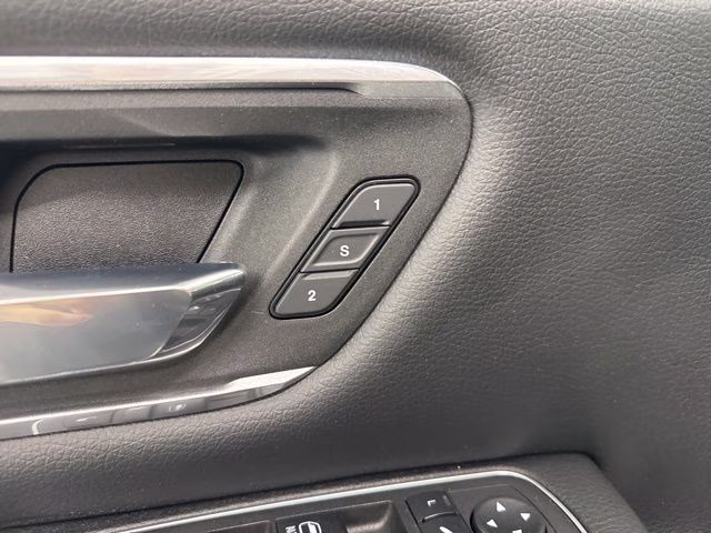 2023 Bright White Clearcoat Ram 1500 Laramie 4X4 Truck