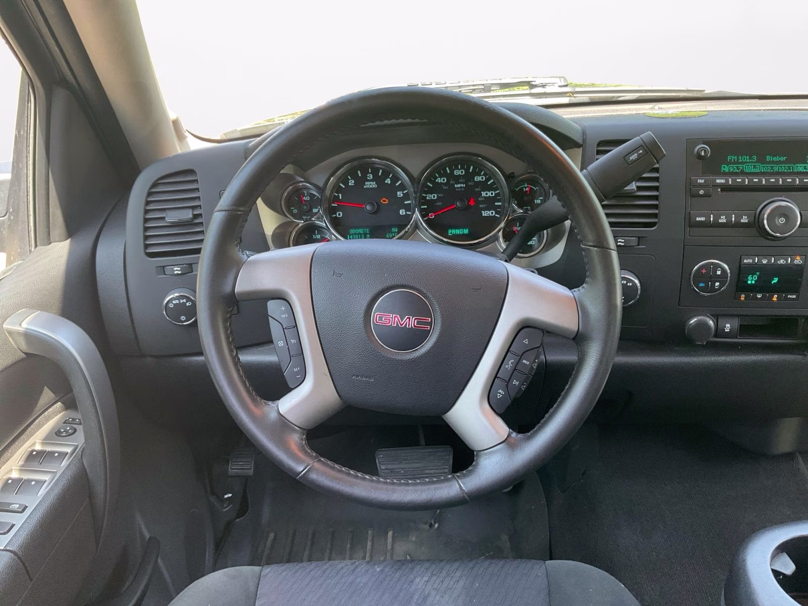 2013 Mocha Steel Metallic GMC Sierra 1500 SLE 4X4 Truck